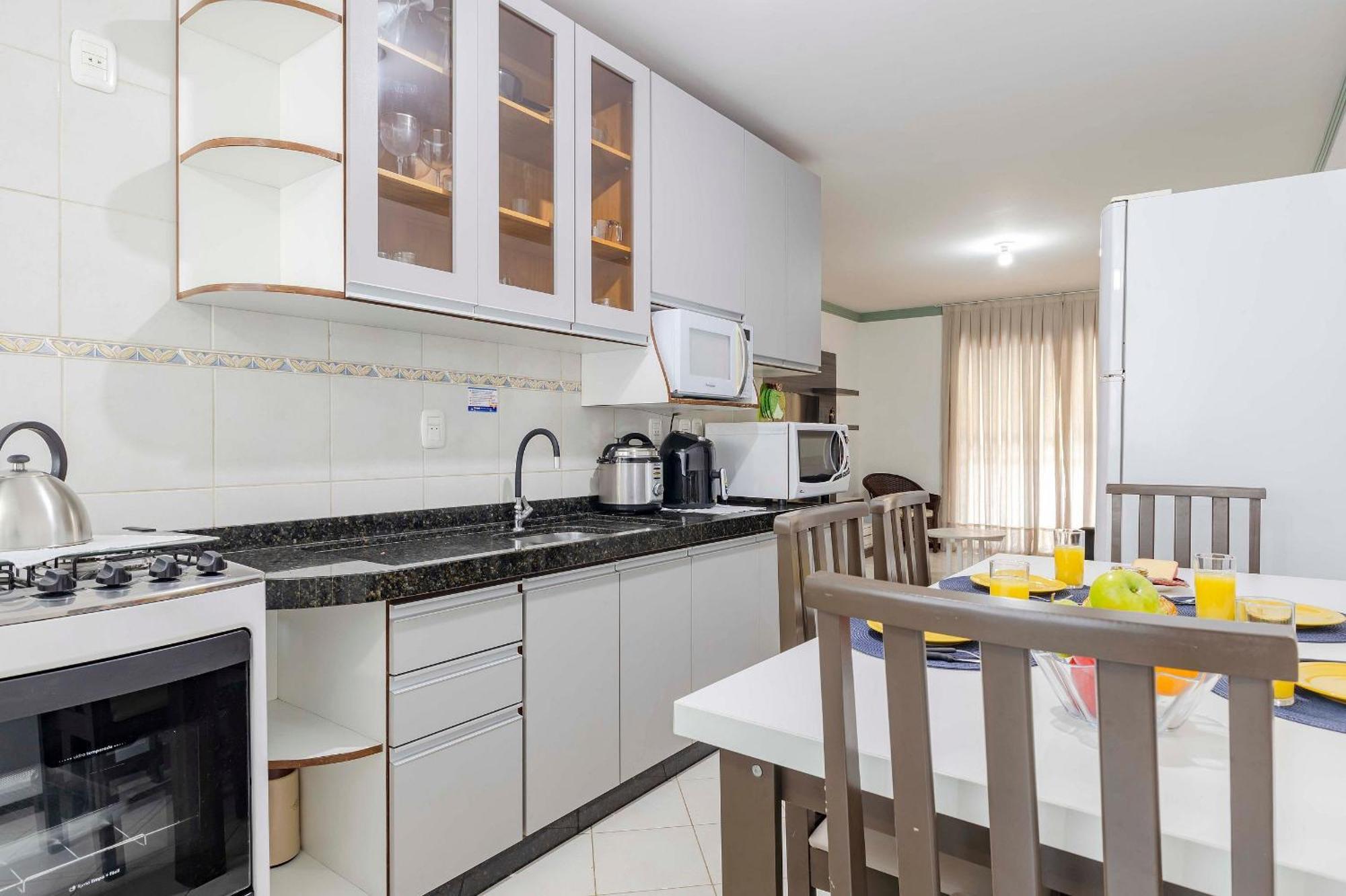 Aconchegante apartamento para famílias na Praia da Conceição - 2 Quartos 7 Pessoas Bombinhas Extérieur photo